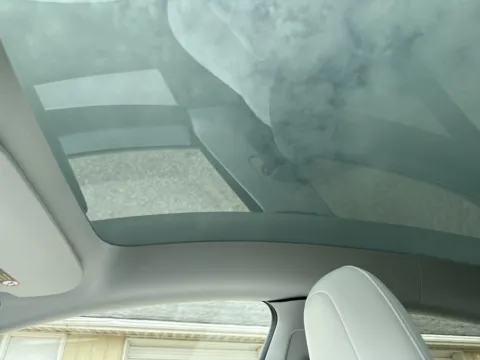 More photos of 2022 Tesla Model Y Long Range at Twins Chrysler Dodge Jeep Ram, MI