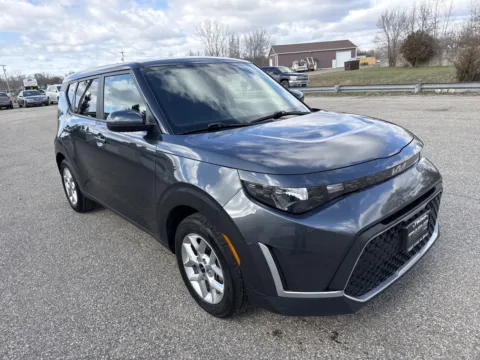 Gray 2025 Kia Soul LX for sale in Wayland, MI