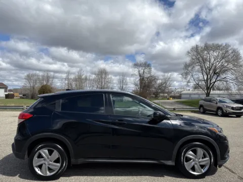 Photos of 2019 Honda HR-V EX-L for sale in Wayland, MI at Twins Chrysler Dodge Jeep Ram
