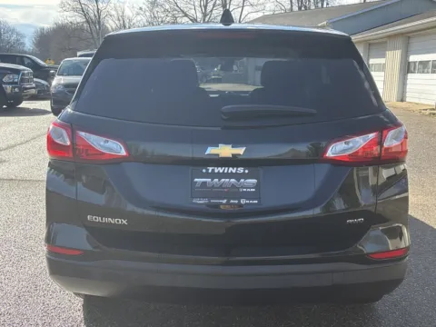 More photos of 2021 Chevrolet Equinox LS at Twins Chrysler Dodge Jeep Ram, MI