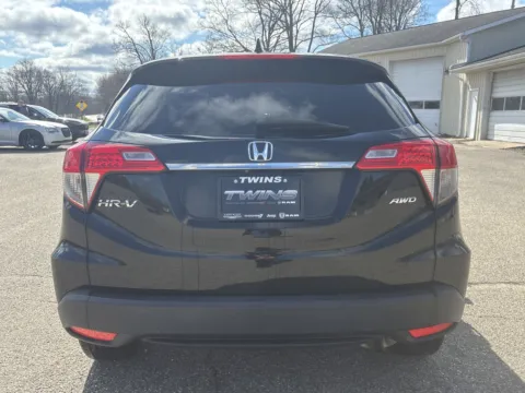 More photos of 2019 Honda HR-V LX at Twins Chrysler Dodge Jeep Ram, MI