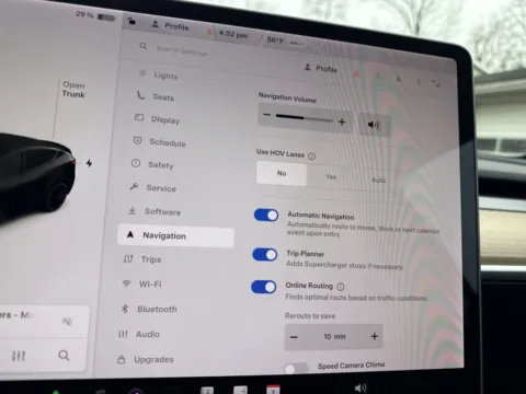 More photos of 2021 Tesla Model Y Performance at Twins Chrysler Dodge Jeep Ram, MI