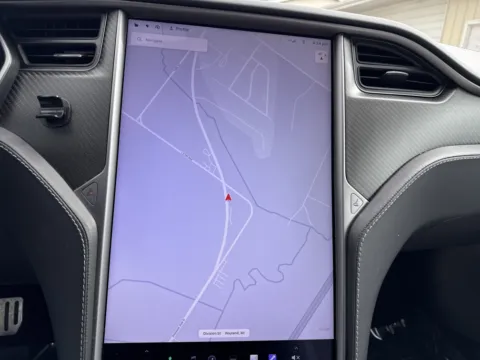 More photos of 2020 Tesla Model S Performance at Twins Chrysler Dodge Jeep Ram, MI