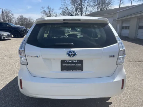 More photos of 2012 Toyota Prius v Five at Twins Chrysler Dodge Jeep Ram, MI