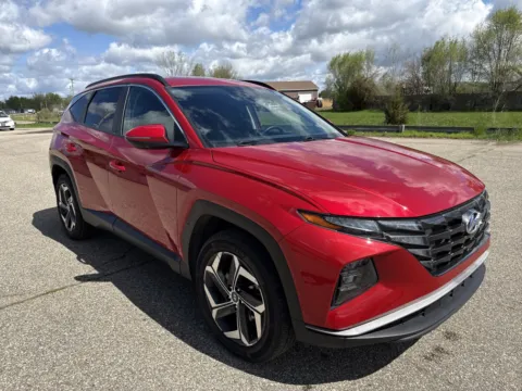 Red 2023 Hyundai Tucson SEL for sale in Wayland, MI