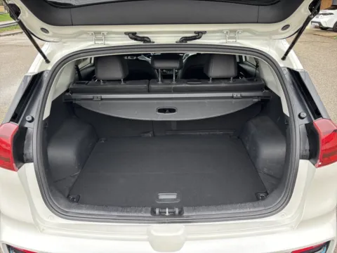 More photos of 2019 Kia Niro EV EX at Twins Chrysler Dodge Jeep Ram, MI