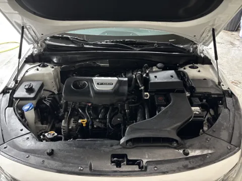 White 2020 Kia Optima EX Premium for sale in Wayland, MI