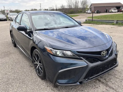 Blue 2021 Toyota Camry SE for sale in Wayland, MI