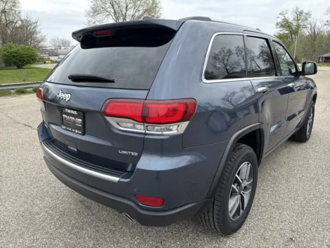 More photos of 2020 Jeep Grand Cherokee Limited at Twins Chrysler Dodge Jeep Ram, MI
