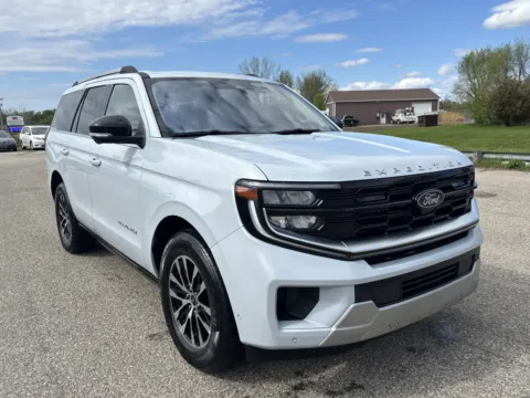Photos of 2025 Ford Expedition Platinum for sale in Wayland, MI at Twins Chrysler Dodge Jeep Ram