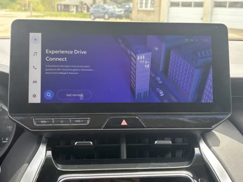 More photos of 2023 Toyota Venza XLE at Twins Chrysler Dodge Jeep Ram, MI