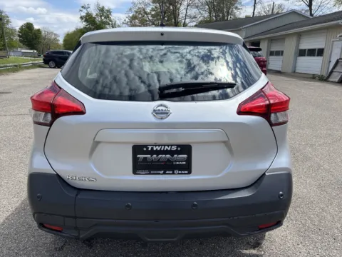More photos of 2020 Nissan Kicks S at Twins Chrysler Dodge Jeep Ram, MI