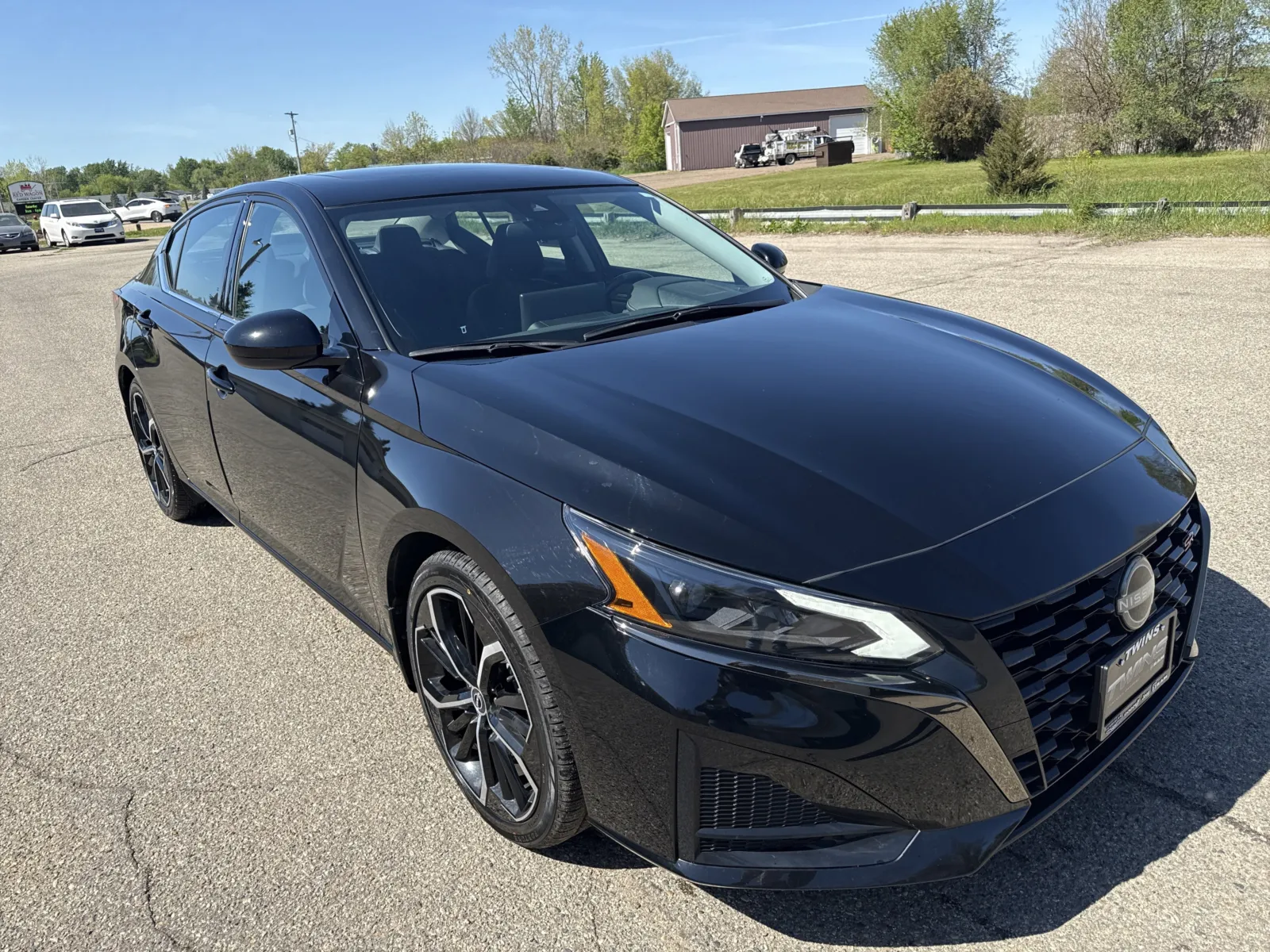 Black 2023 Nissan Altima 2.5 SR for sale in Wayland, MI