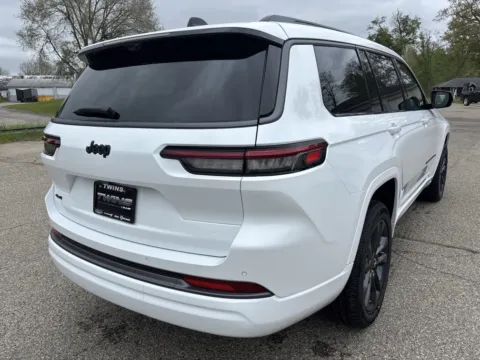 Another view of 2026 Jeep Grand Cherokee L Limited Reserve for sale in Wayland, MI at Twins Chrysler Dodge Jeep Ram