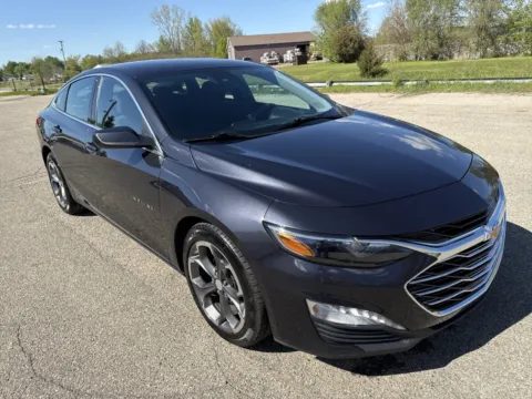 Gray 2023 Chevrolet Malibu LT for sale in Wayland, MI