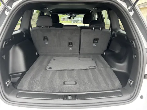 More photos of 2026 Jeep Grand Cherokee Laredo at Twins Chrysler Dodge Jeep Ram, MI