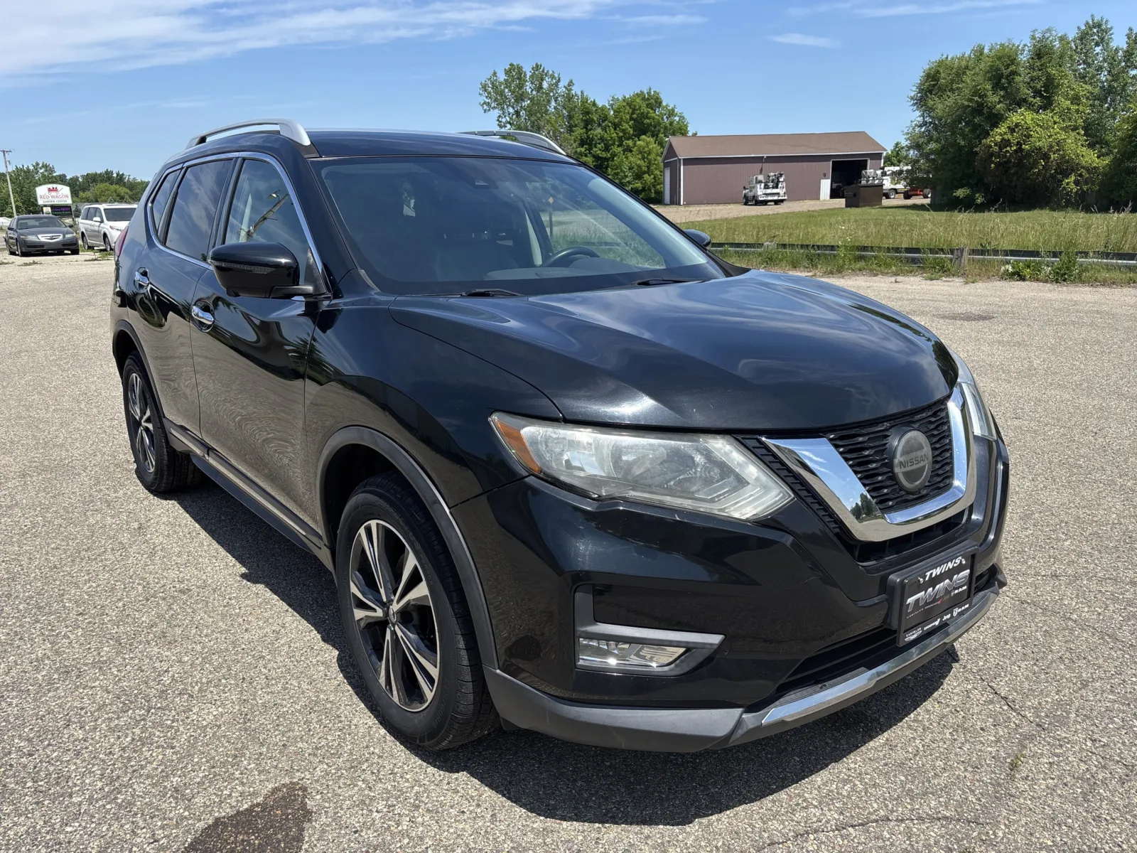 Black 2018 Nissan Rogue SL for sale in Wayland, MI