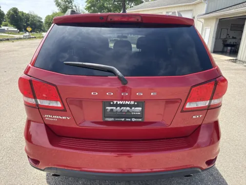 More photos of 2017 Dodge Journey SXT at Twins Chrysler Dodge Jeep Ram, MI