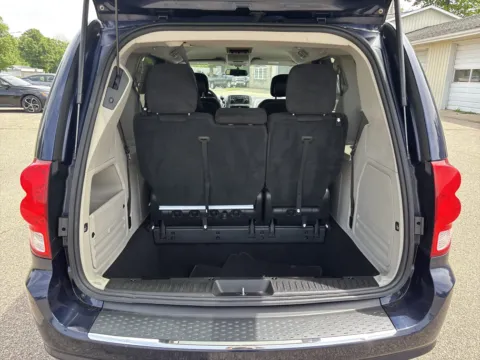 More photos of 2016 Dodge Grand Caravan SXT at Twins Chrysler Dodge Jeep Ram, MI