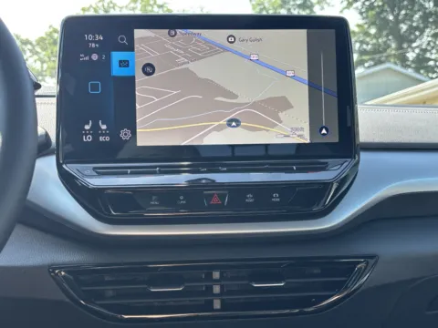 More photos of 2023 Volkswagen ID.4 Pro at Twins Chrysler Dodge Jeep Ram, MI