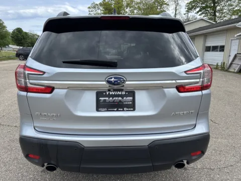More photos of 2025 Subaru Ascent Premium at Twins Chrysler Dodge Jeep Ram, MI