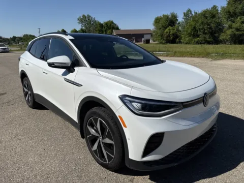 White 2023 Volkswagen ID.4 Pro S for sale in Wayland, MI