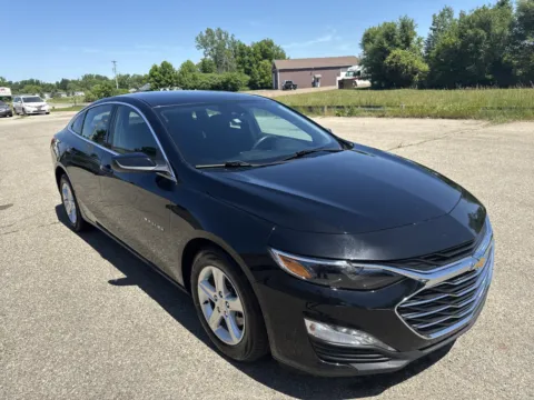 Black 2023 Chevrolet Malibu LT for sale in Wayland, MI