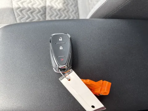 More photos of 2022 Chevrolet Equinox LS at Twins Chrysler Dodge Jeep Ram, MI