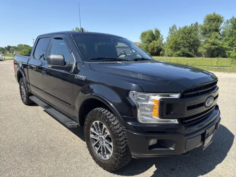 Black 2020 Ford F-150 XLT for sale in Wayland, MI