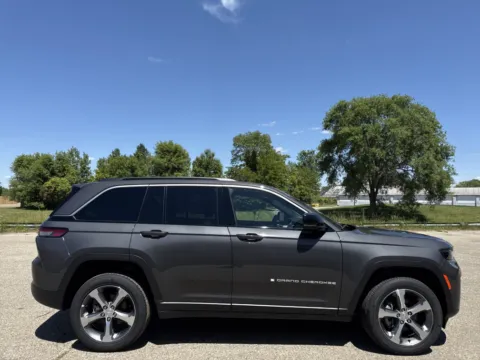 Photos of 2026 Jeep Grand Cherokee Limited for sale in Wayland, MI at Twins Chrysler Dodge Jeep Ram