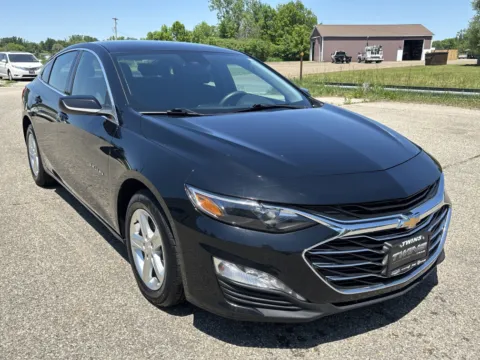 Black 2023 Chevrolet Malibu LT for sale in Wayland, MI