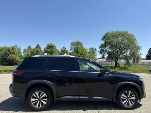 Photos of 2023 Nissan Pathfinder SL for sale in Wayland, MI at Twins Chrysler Dodge Jeep Ram