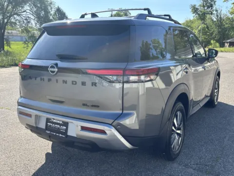 More photos of 2023 Nissan Pathfinder SL at Twins Chrysler Dodge Jeep Ram, MI
