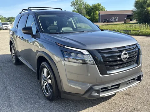 Gray 2023 Nissan Pathfinder SL for sale in Wayland, MI