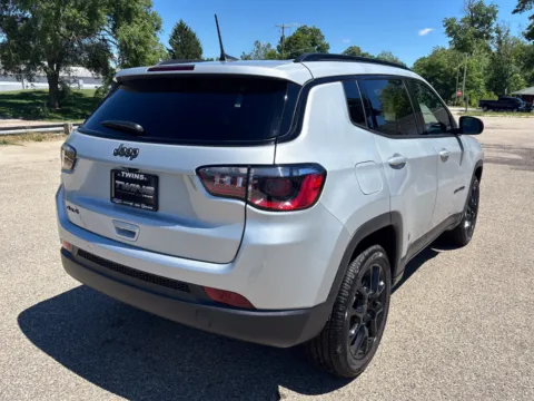 More photos of 2026 Jeep Compass Latitude at Twins Chrysler Dodge Jeep Ram, MI
