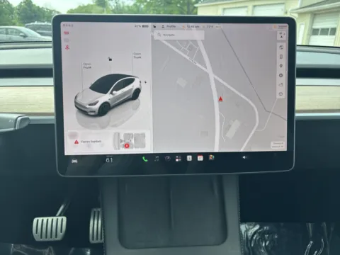 More photos of 2023 Tesla Model Y Performance at Twins Chrysler Dodge Jeep Ram, MI