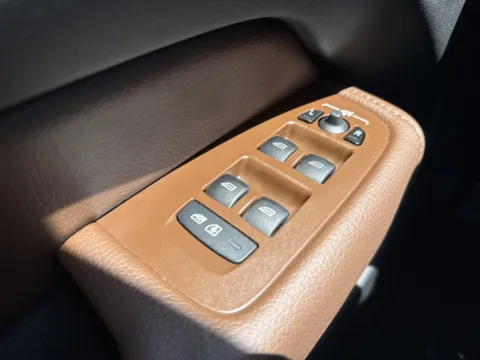 More photos of 2020 Volvo XC60 Momentum at Twins Chrysler Dodge Jeep Ram, MI