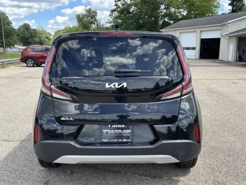 More photos of 2023 Kia Soul LX at Twins Chrysler Dodge Jeep Ram, MI