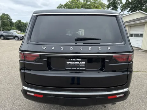 More photos of 2024 Jeep Wagoneer L Series II at Twins Chrysler Dodge Jeep Ram, MI