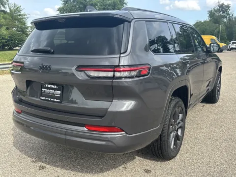 More photos of 2026 Jeep Grand Cherokee L Limited Reserve at Twins Chrysler Dodge Jeep Ram, MI