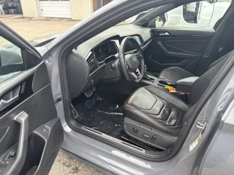 More photos of 2022 Volkswagen Jetta GLI Autobahn at Twins Chrysler Dodge Jeep Ram, MI