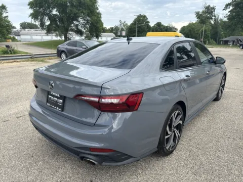 More photos of 2022 Volkswagen Jetta GLI Autobahn at Twins Chrysler Dodge Jeep Ram, MI
