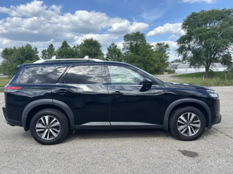 Photos of 2023 Nissan Pathfinder SL for sale in Wayland, MI at Twins Chrysler Dodge Jeep Ram