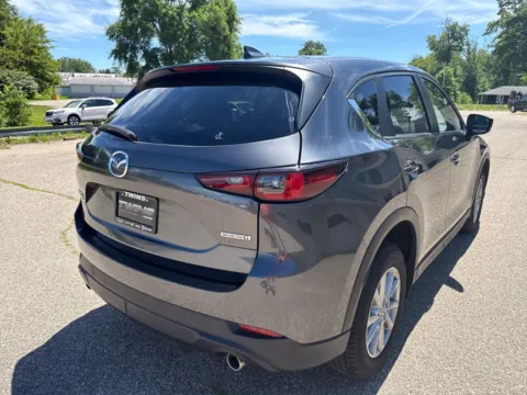 More photos of 2023 Mazda CX-5 2.5 S Select Package at Twins Chrysler Dodge Jeep Ram, MI