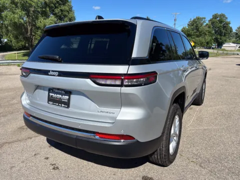 More photos of 2026 Jeep Grand Cherokee Laredo X at Twins Chrysler Dodge Jeep Ram, MI