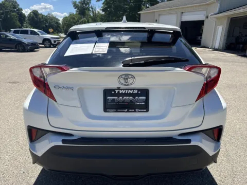 More photos of 2019 Toyota C-HR XLE at Twins Chrysler Dodge Jeep Ram, MI