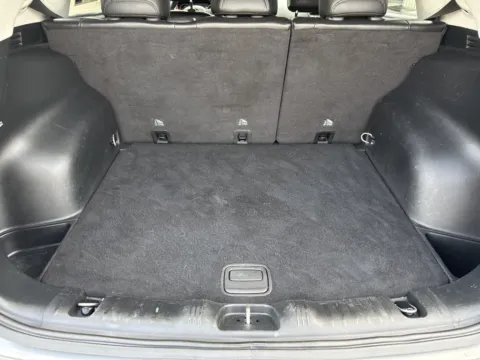 More photos of 2020 Jeep Compass Trailhawk at Twins Chrysler Dodge Jeep Ram, MI