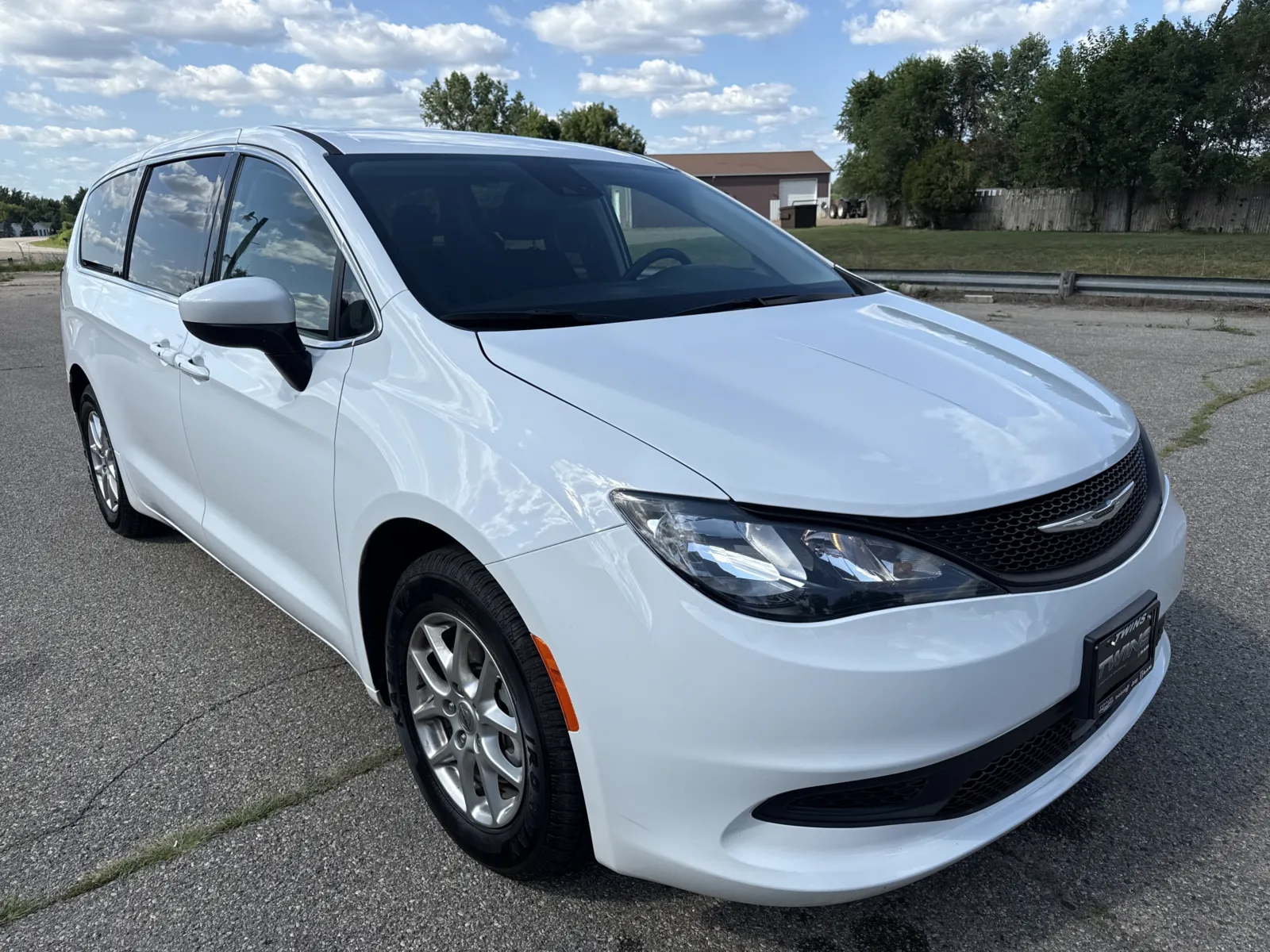 White 2023 Chrysler Voyager LX for sale in Wayland, MI