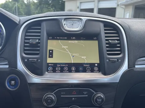 More photos of 2020 Chrysler 300 Touring L at Twins Chrysler Dodge Jeep Ram, MI