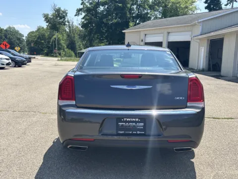 More photos of 2020 Chrysler 300 Touring L at Twins Chrysler Dodge Jeep Ram, MI